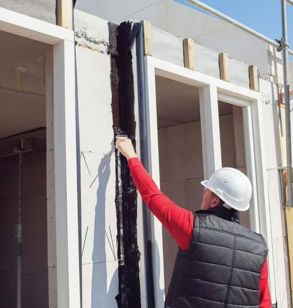 Bolton.MediaFile.Title.1877F1C0-22C8-4CF7-8BFD-98B96A3C7BD4