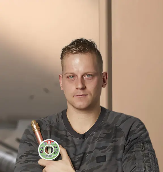 Bolton.MediaFile.Title.86142EF7-2D69-4479-8C8D-B1A2E46B3508